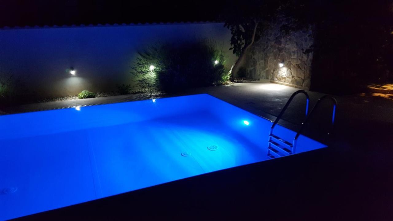 Villa Luna Sutomiscica Exterior foto